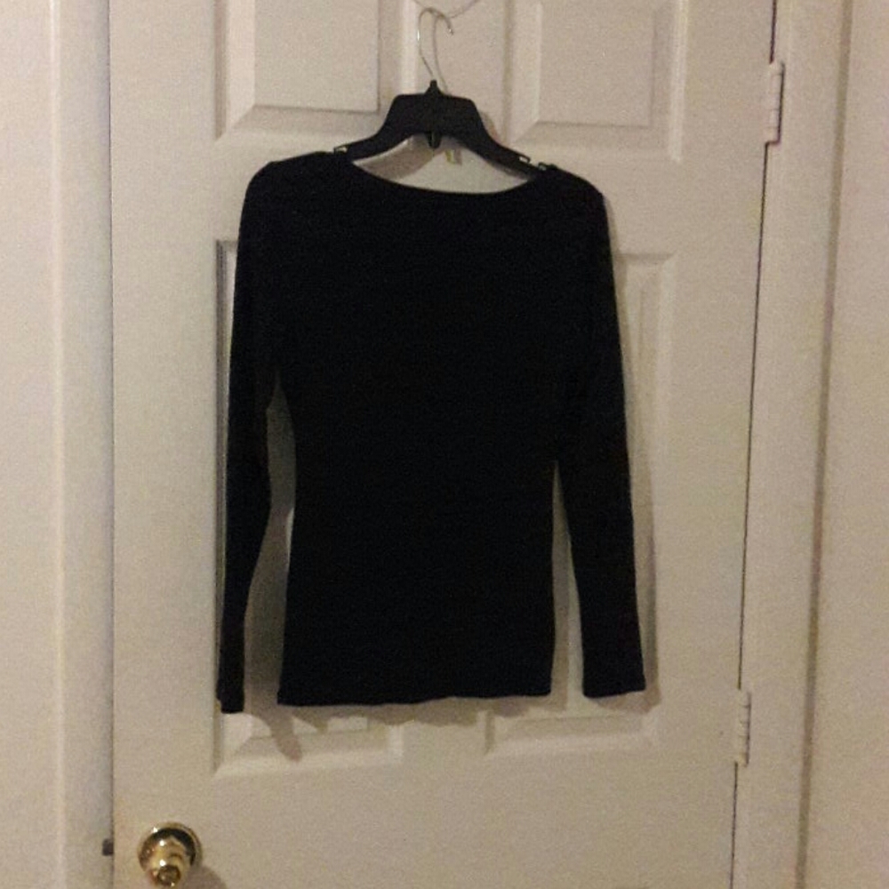 Blouse - Picture 2 of 3